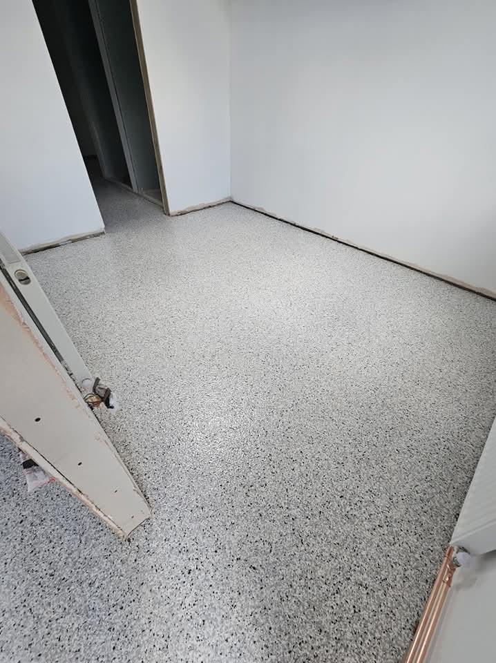Rapid cure resin flooring system for warehouses factories and commercial environments