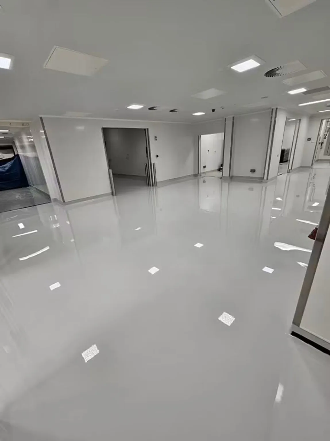 Cleanroom resin flooring within a controlled pharmaceutical manufacturing area